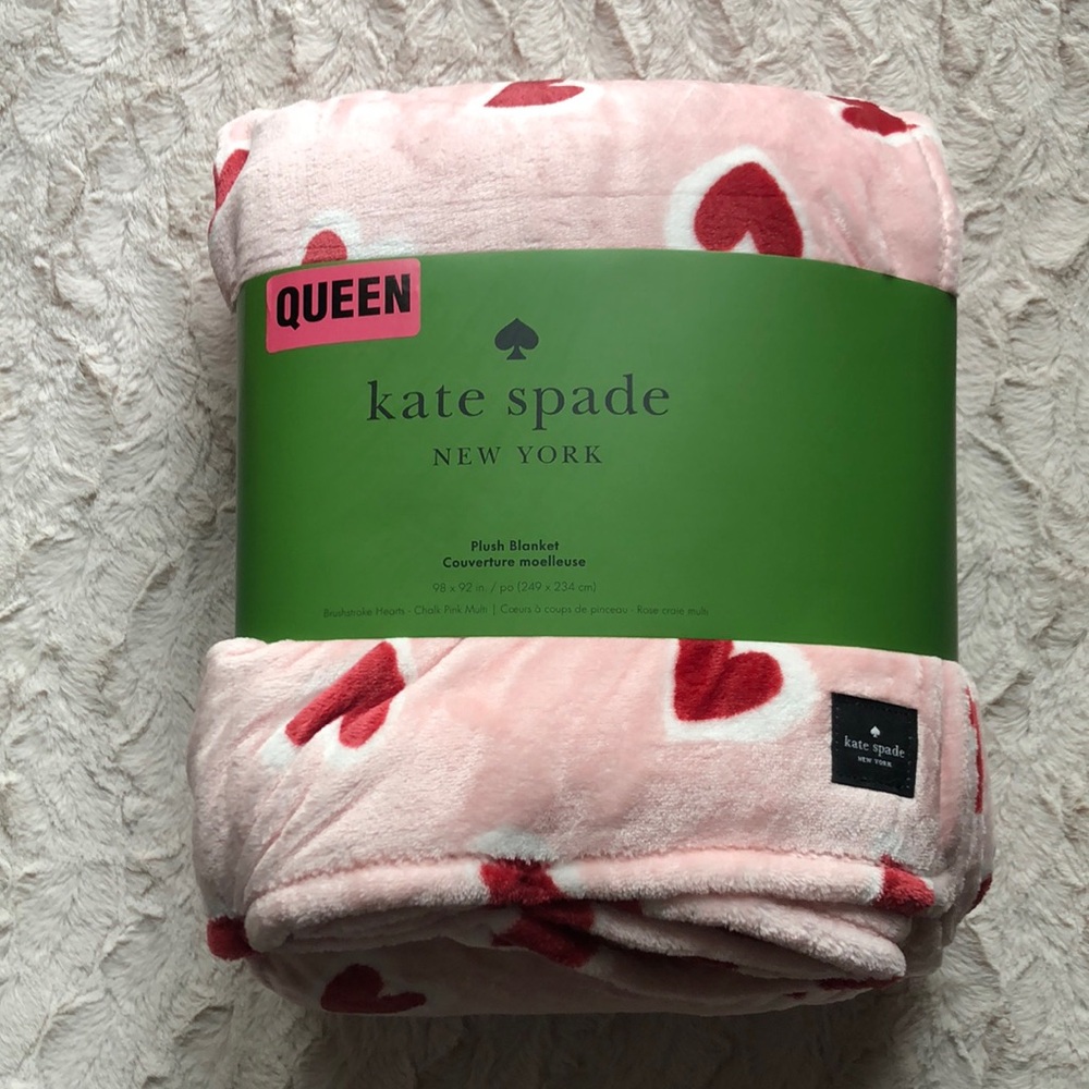 Kate Spade Brushstroke Hearts QUEEN Plush Blanket